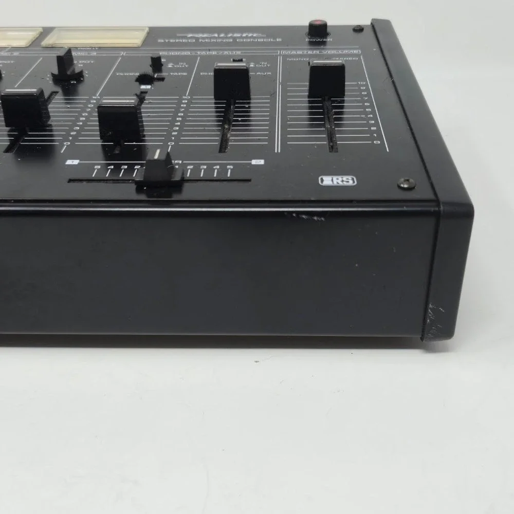 Vintage Realistic 32-1200B Stereo Mixing Console DJ Audio Mixer VU Tested Works